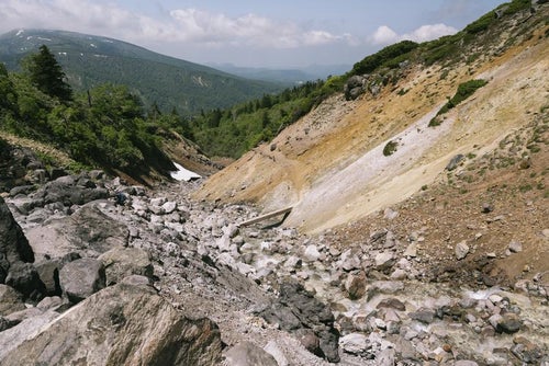 八甲田山地獄谷を見下ろすの写真