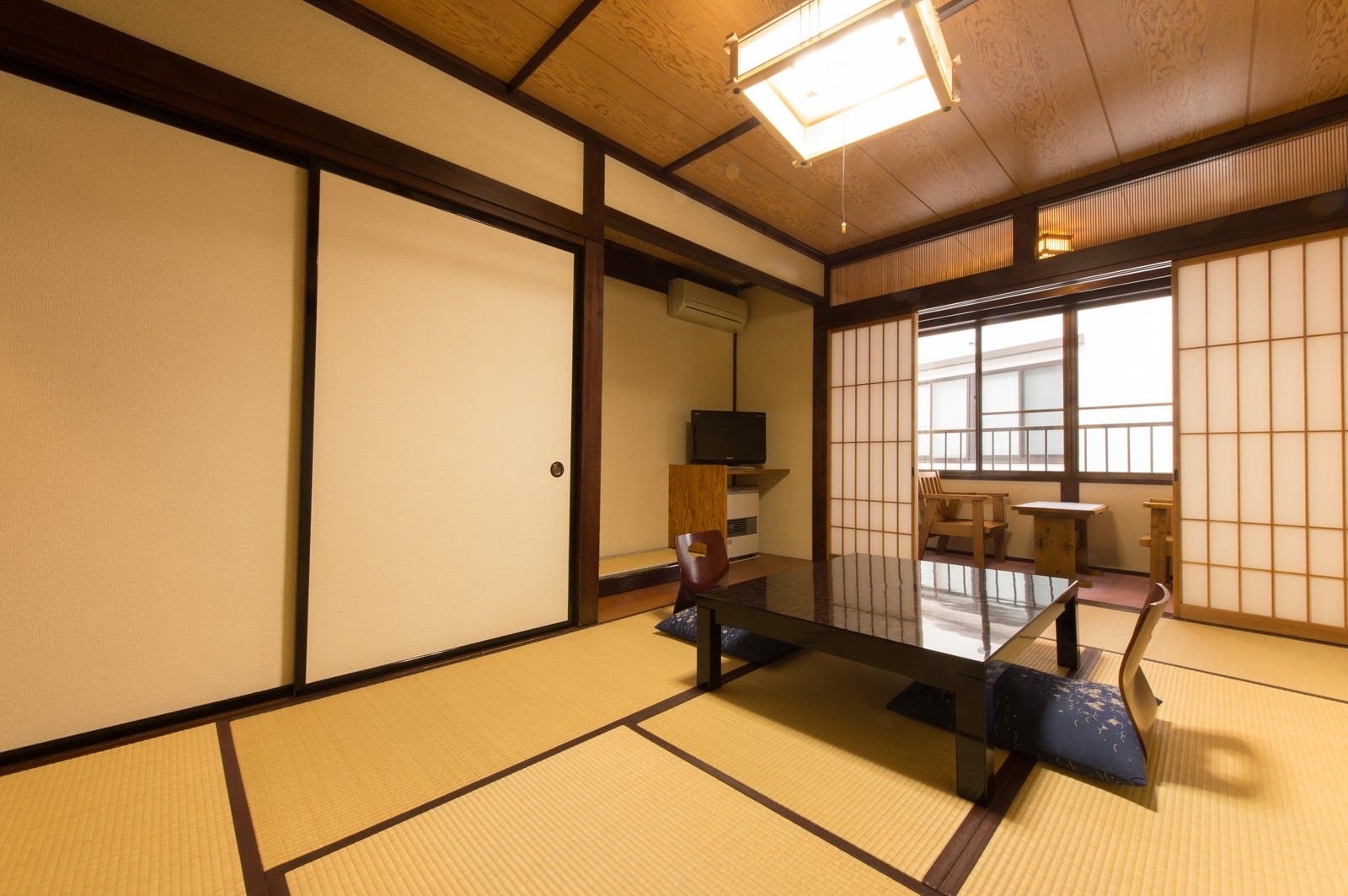 「ゆったり寛げる宿、栄太郎の和室」の写真