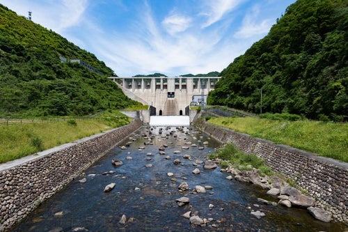苫田ダム（岡山県鏡野町）の写真