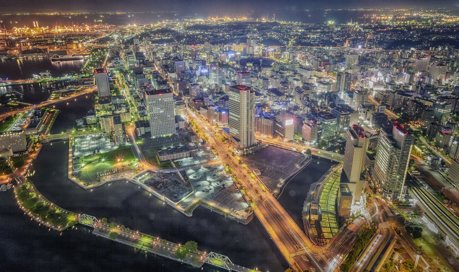 「横浜の夜景（HDR）」の写真
