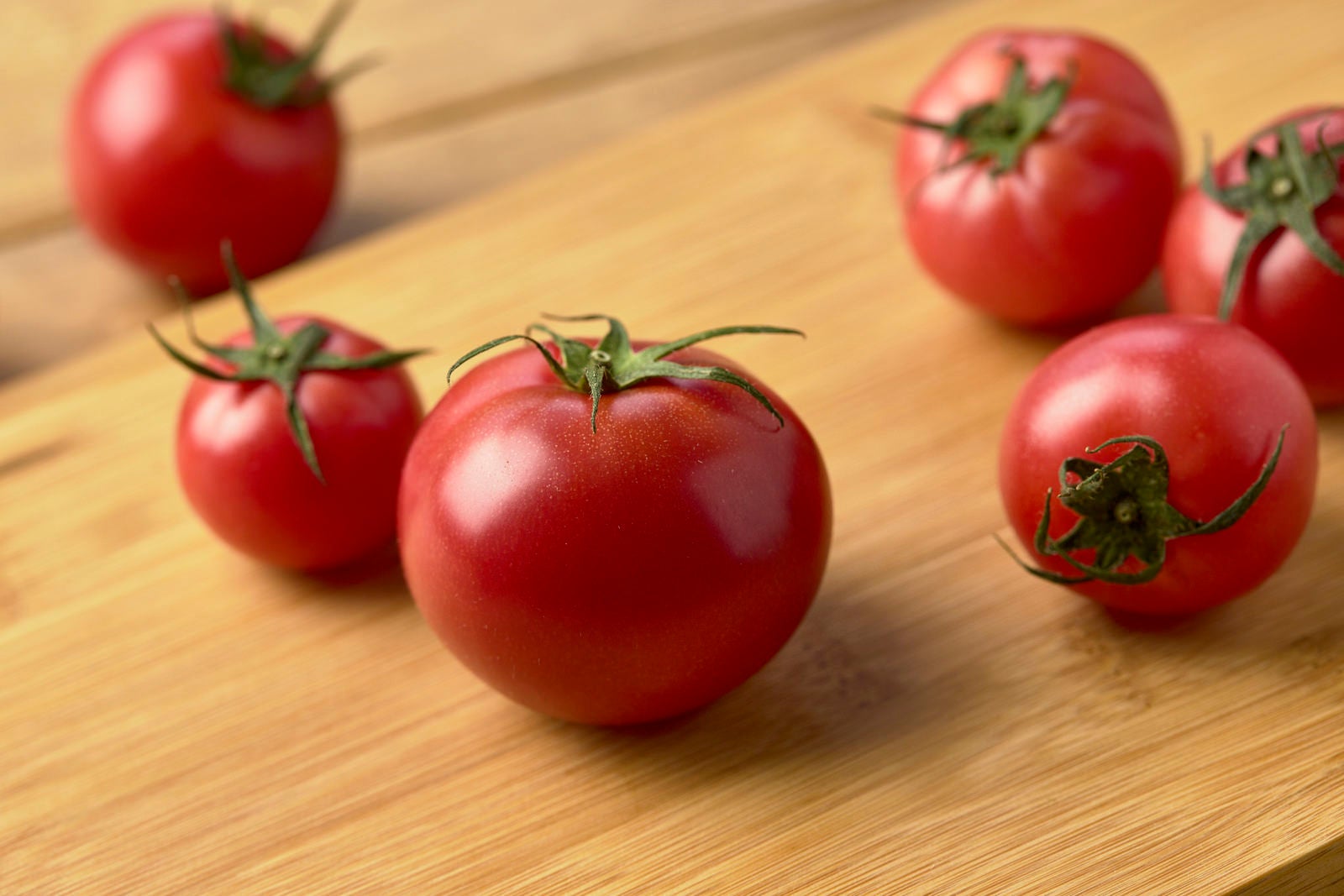 「蔕付きミニトマト」の写真