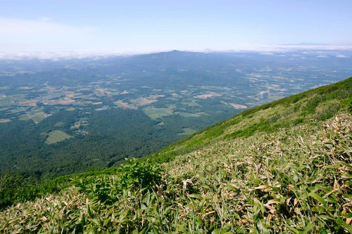 真狩コースから眺める尻別岳、ルスツ方面の写真