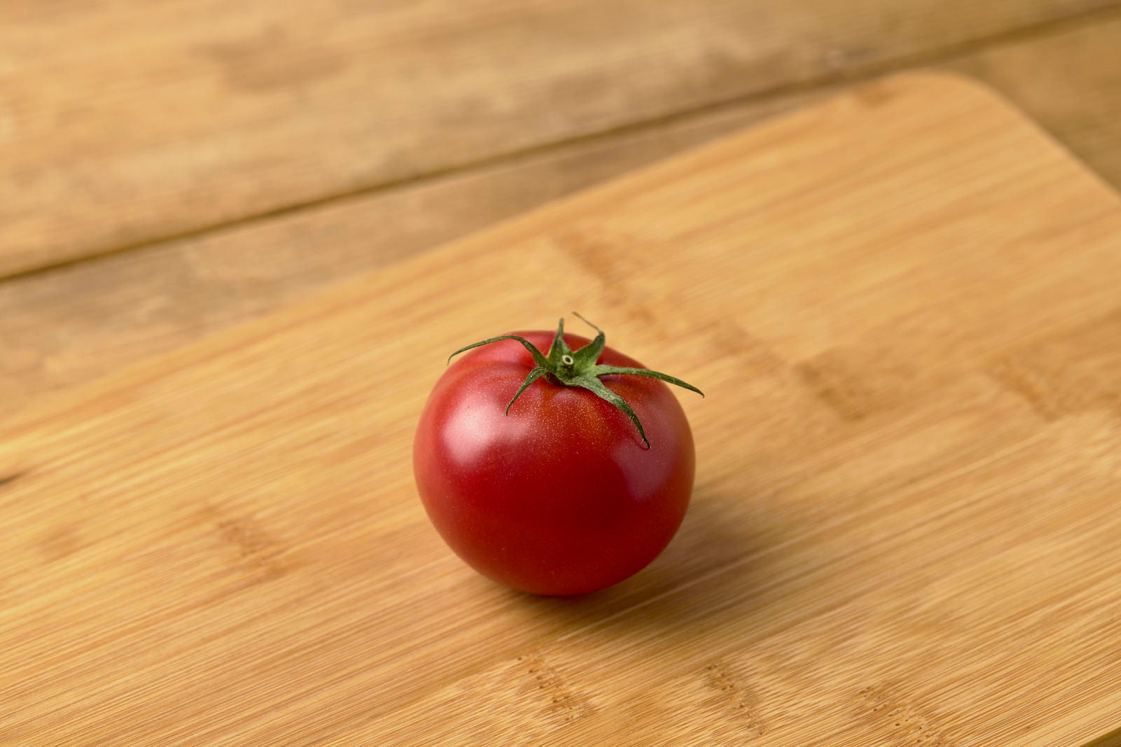 「蔕付きミニトマト」の写真