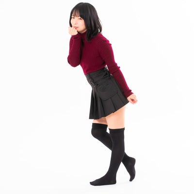 うふふと微笑む女性の写真