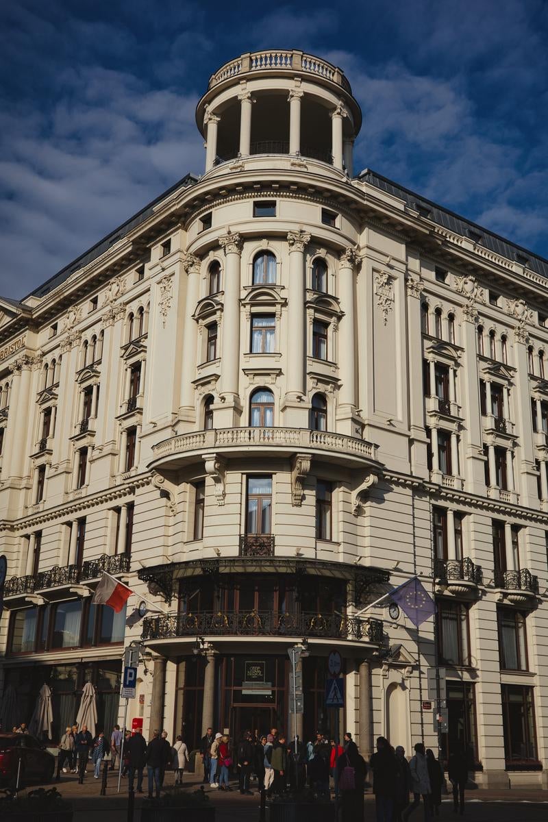 The Charming Street Corner with Classical Decoration - free stock photo