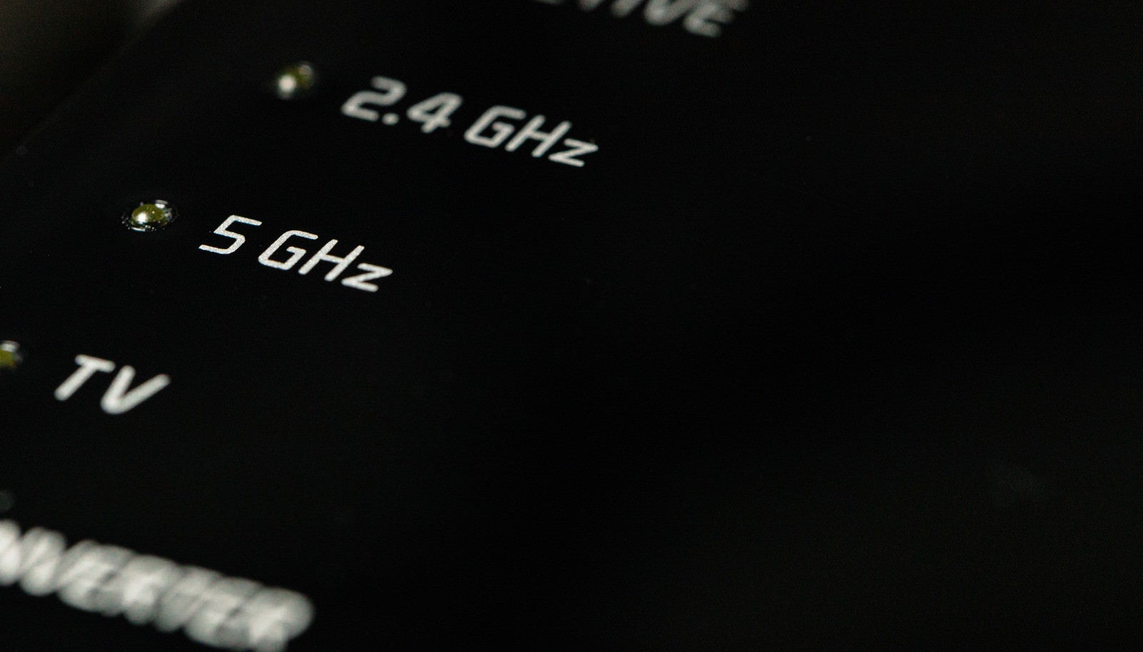 「Wi-Fiルーター2.4GHzと5GHz」の写真