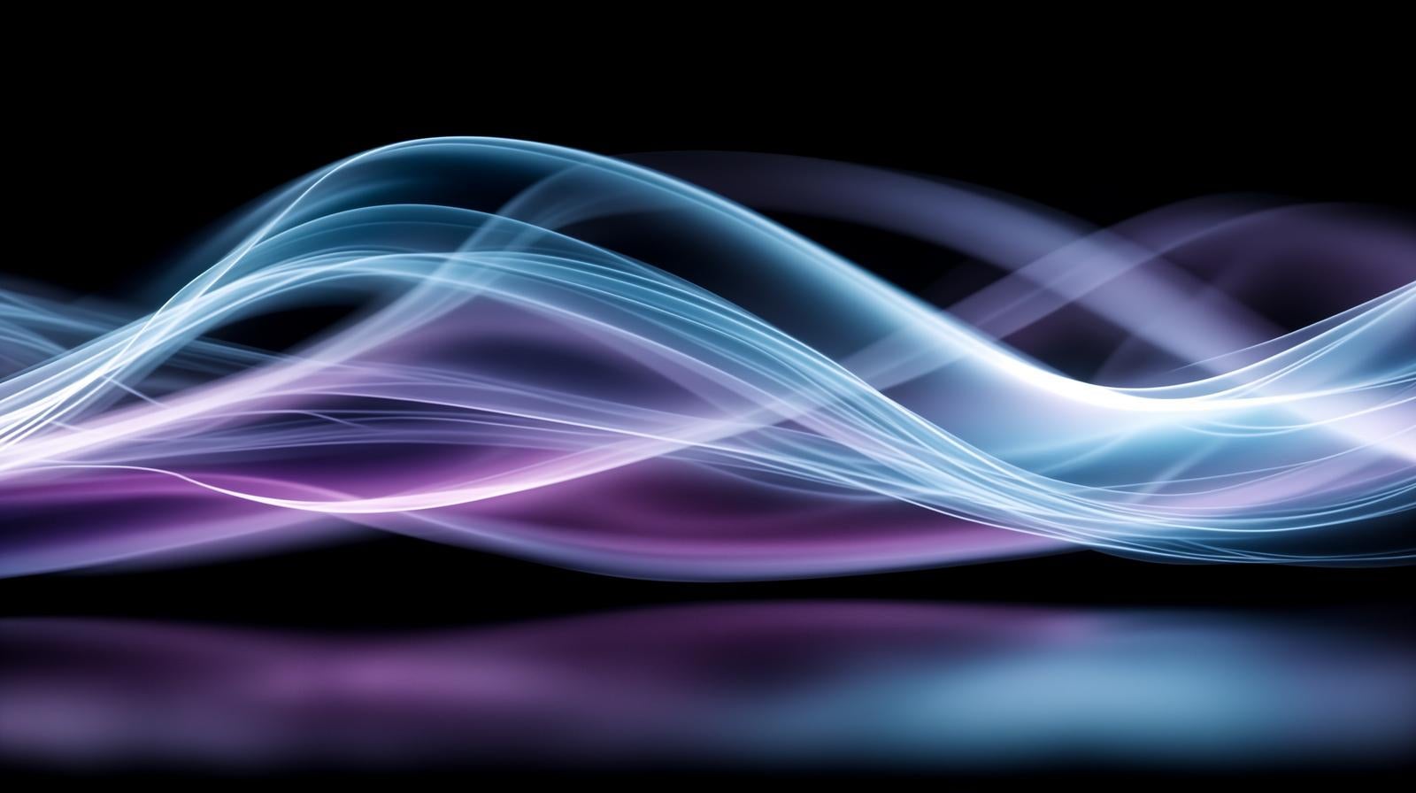 「美しい紫とブルーの光が織りなす流動的な波形パターン」の写真
