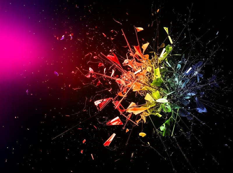 虹色破片の衝撃波の写真