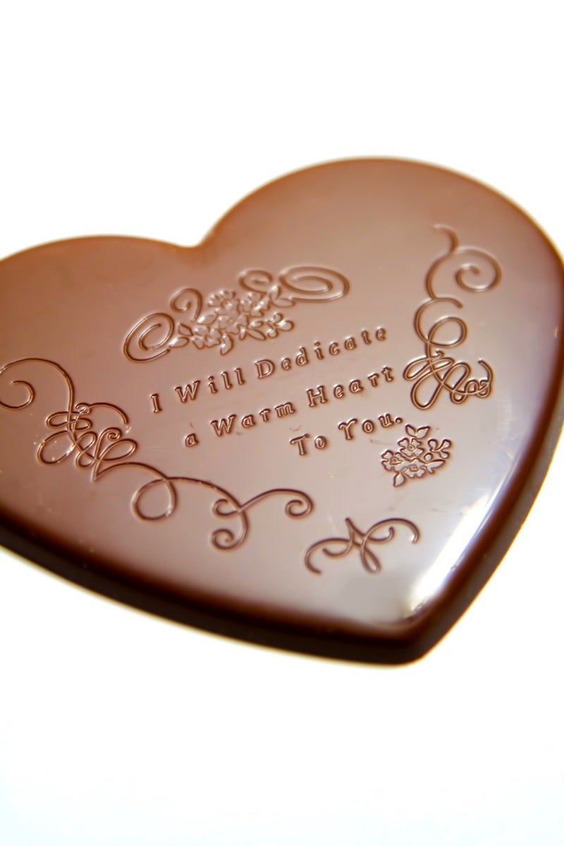 「バレンタイン用ハートのチョコレート | フリー素材のぱくたそ」の写真