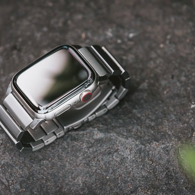Apple Watch Series 5（チタン製）の写真