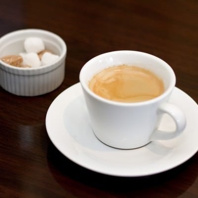 角砂糖とコーヒーの写真