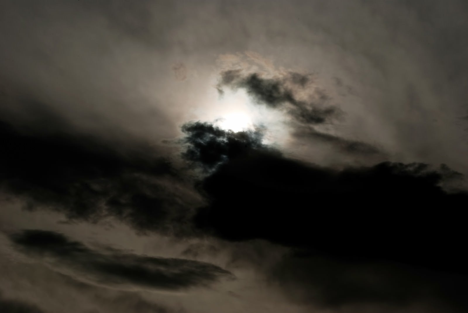 「不吉な雲行き」の写真