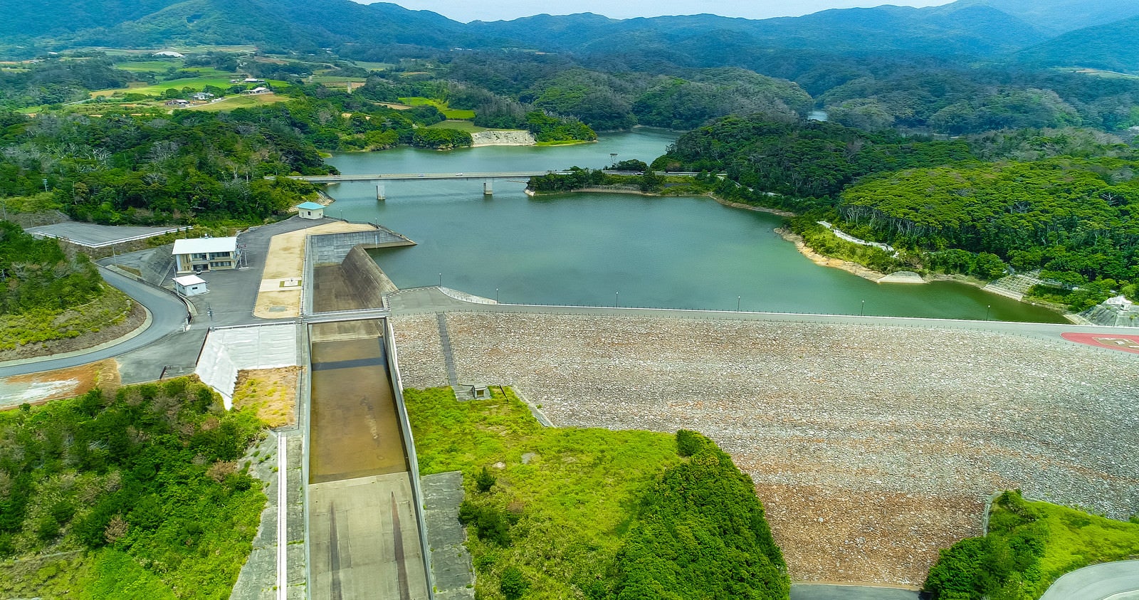 「徳之島ダム」の写真