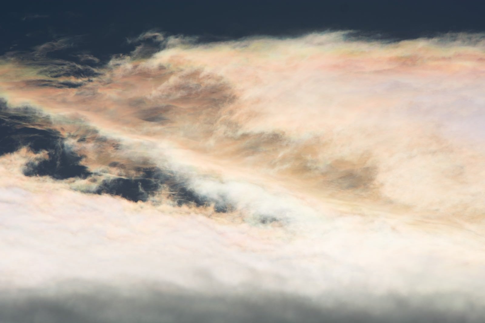 「虹雲」の写真