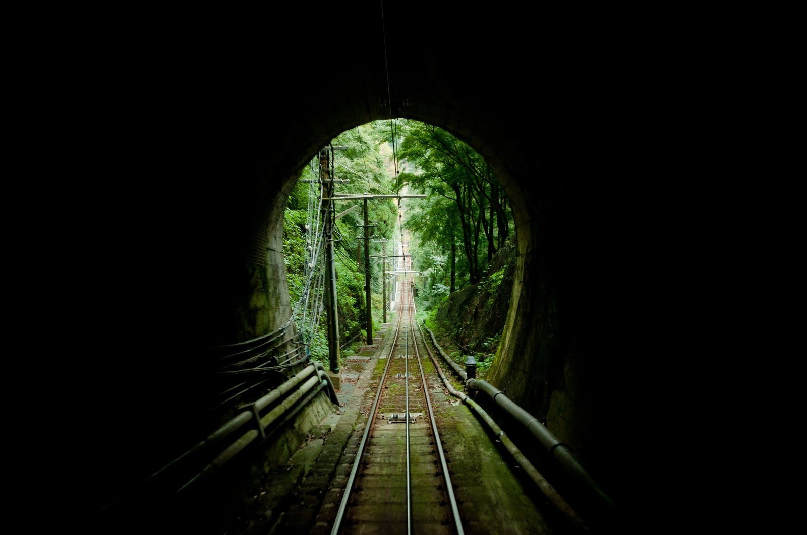 「高尾のトンネル」の写真