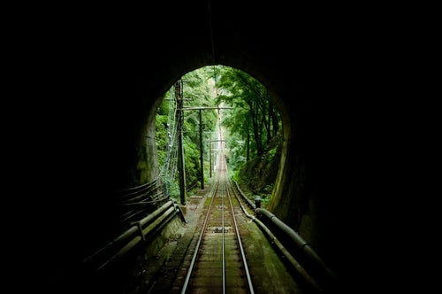 高尾のトンネルの写真