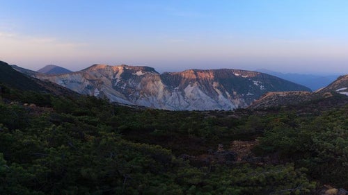 舟明神で見る朝焼けの風景の写真