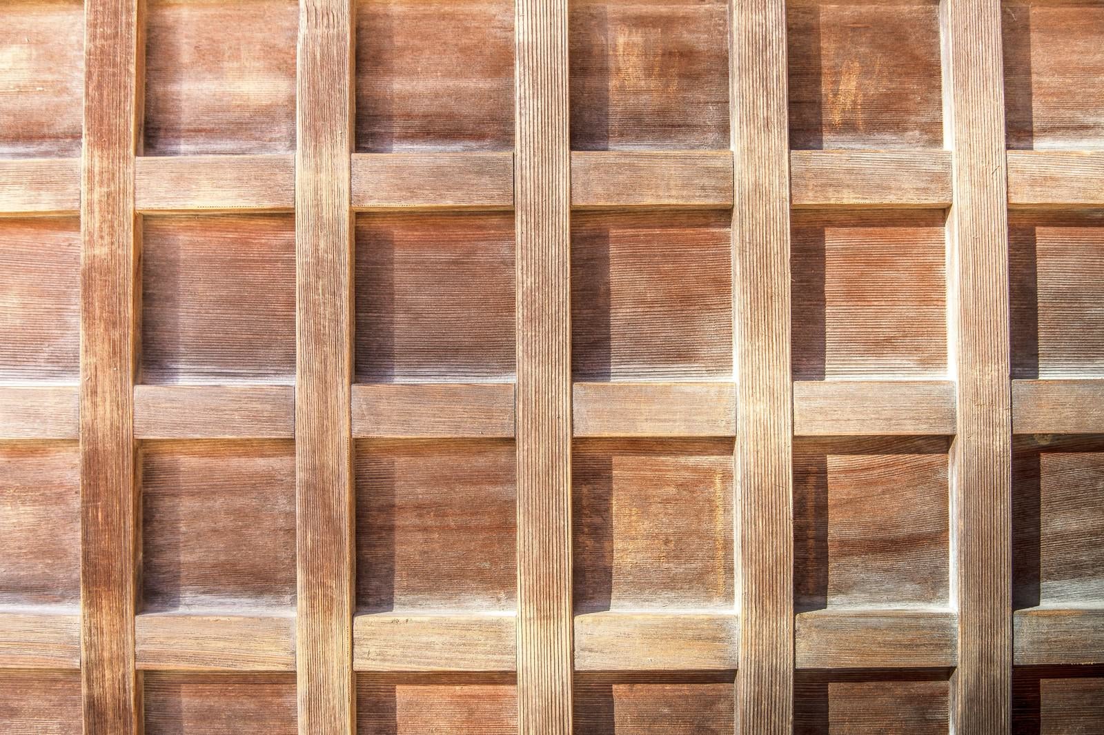 「格子状の木の板（テクスチャー）」の写真