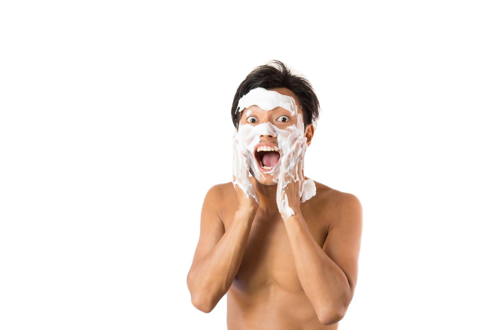 「ボディソープを洗顔で使っちゃう系男子」の写真［モデル：藤沢篤］