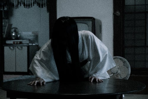 長髪幽霊の恐怖の物語の写真