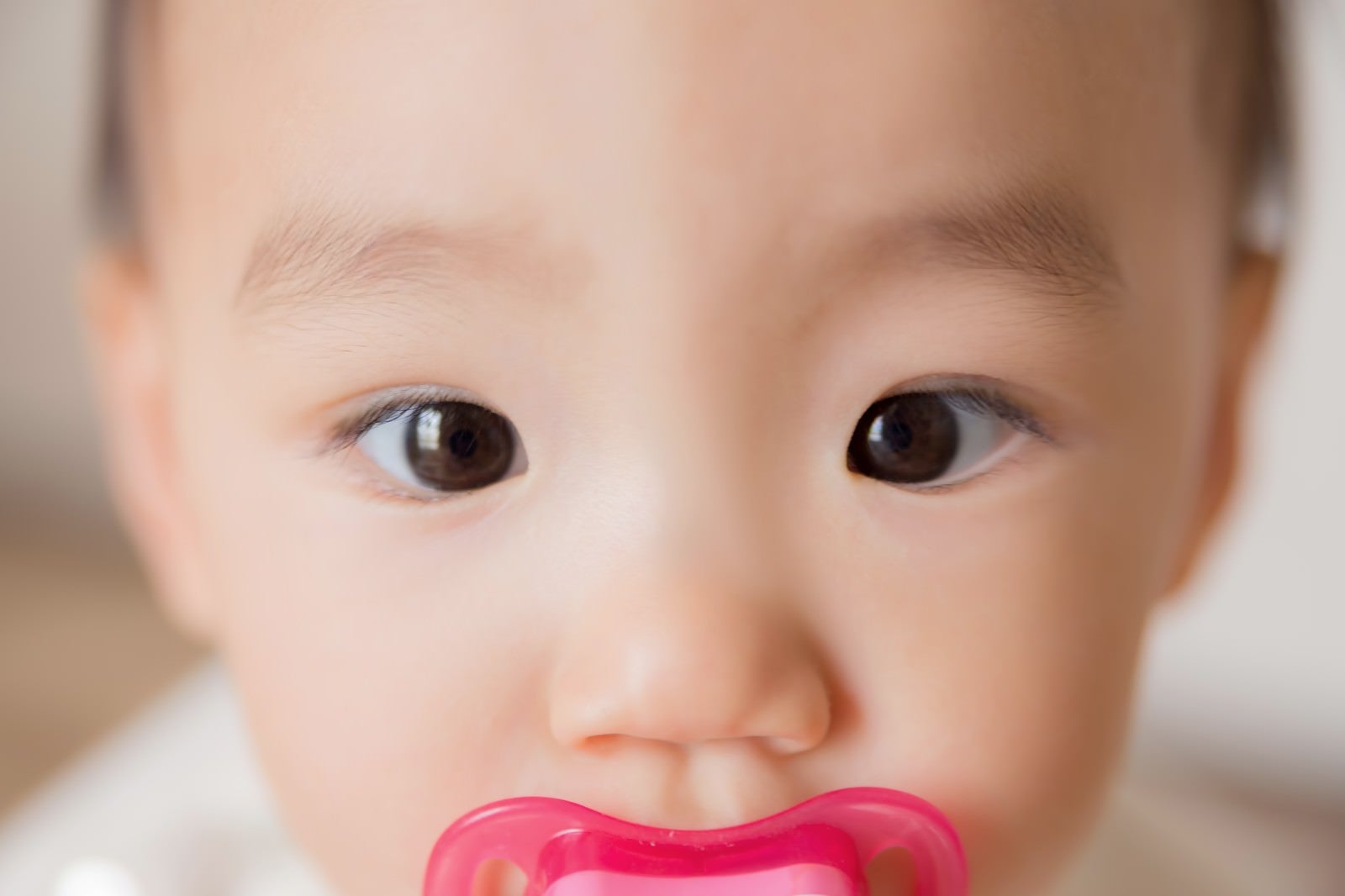 「綺麗な瞳の赤ちゃん」の写真［モデル：あんじゅ］