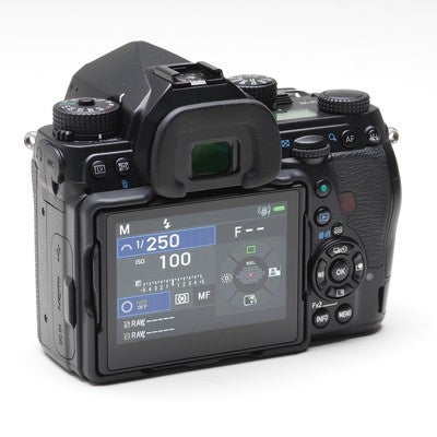 デジタル一眼レフカメラ「PENTAX K-1MarkⅡ」の背面液晶の写真