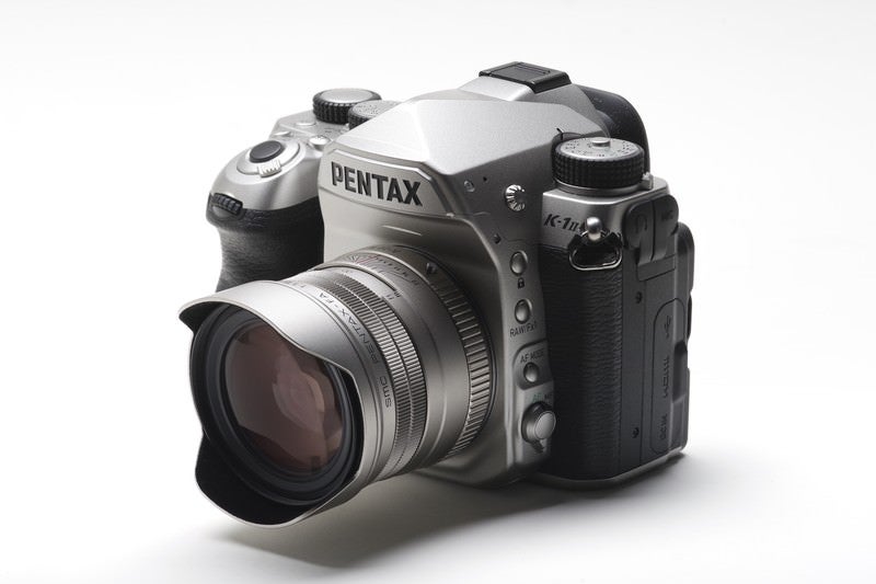 PENTAX K-1MarkⅡ（silver）に FA 31mmF1.8 AL Limited レンズ（silver）を装着の写真