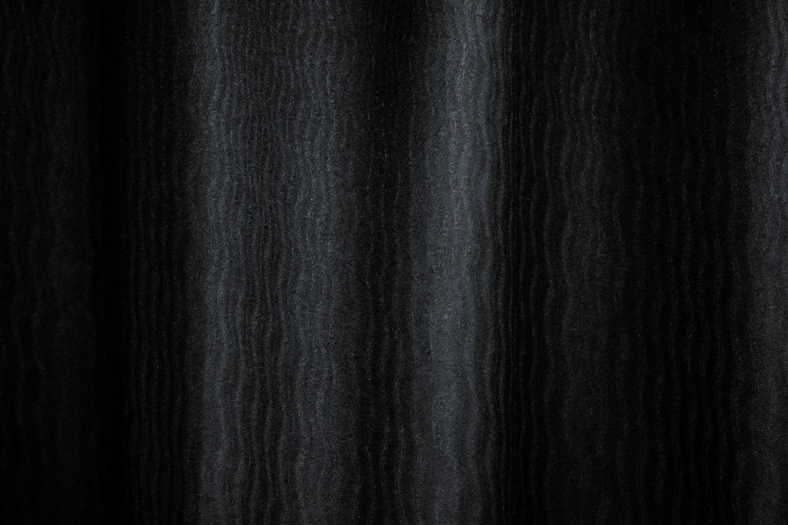 「薄暗い波模様（テクスチャ）」の写真
