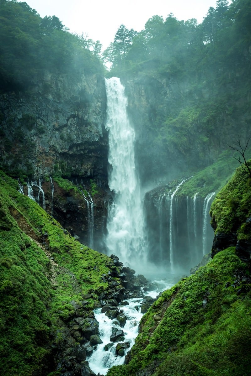 「華厳の滝」の写真