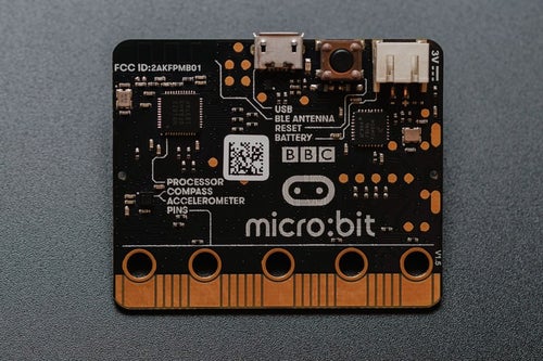 micro bitの基板面の写真