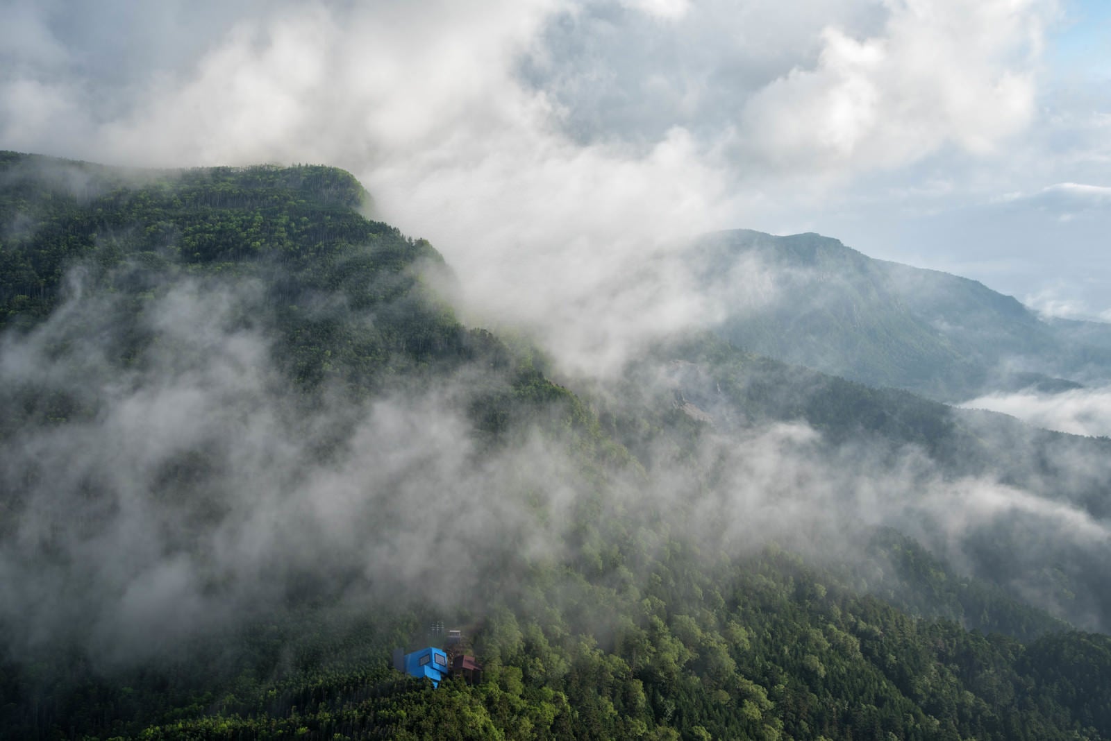「雲上の本沢温泉（八ヶ岳）」の写真