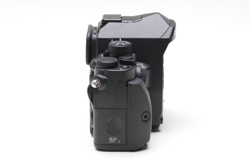 単焦点広角レンズ（smc Pentax-FA 20mm F2.8）の無料の写真素材