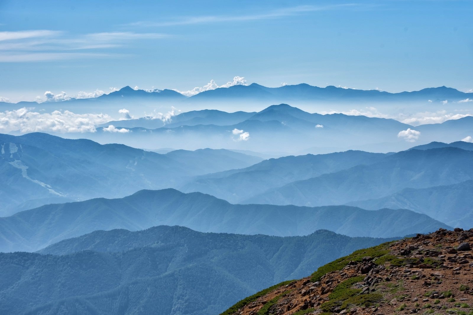 「乗鞍岳山頂の雄大な景色（雲海）」の写真