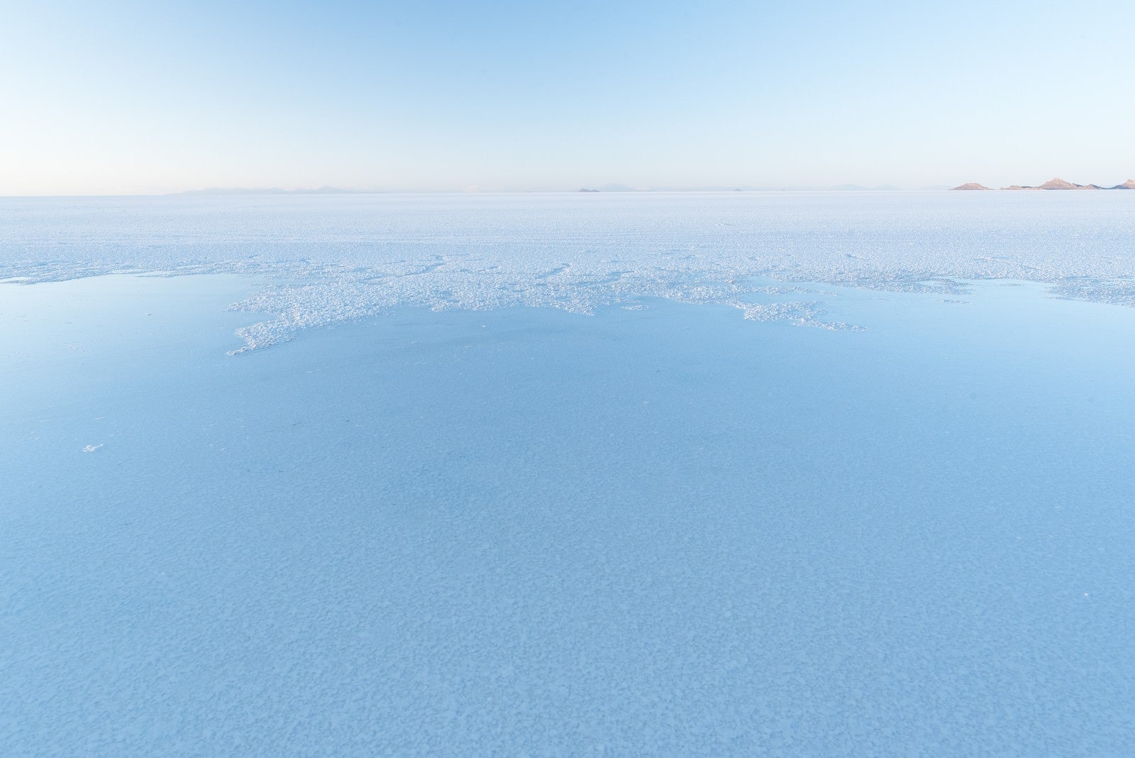 「ウユニ塩湖の雨季」の写真