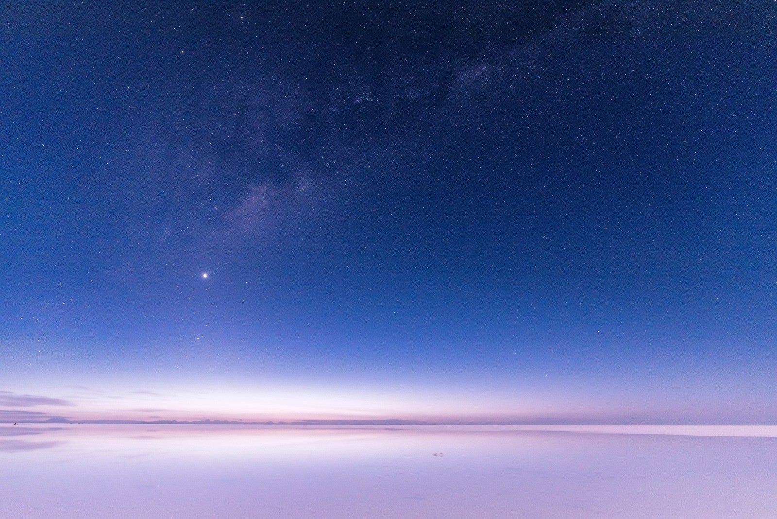 「ウユニ塩湖の星空」の写真