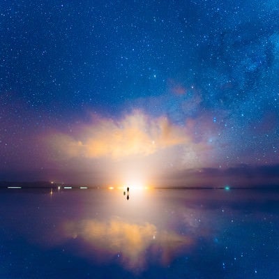 夜が明ける（ウユニ塩湖）の写真
