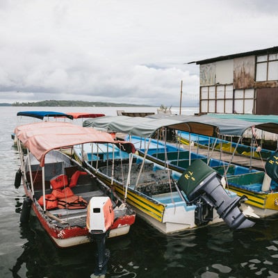 パナマの船着き場の写真