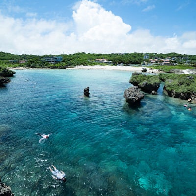 沖縄のシュノーケリングスポットの写真