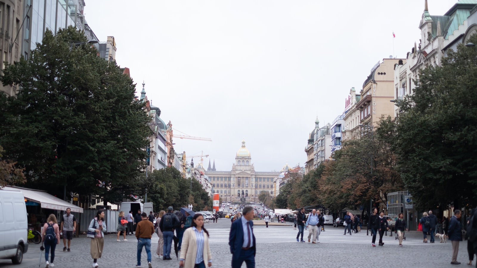 「プラハにあるヴァーツラフ広場（チェコ共和国）」の写真