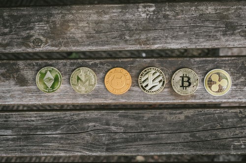 モナコインを中心にした仮想通貨の写真