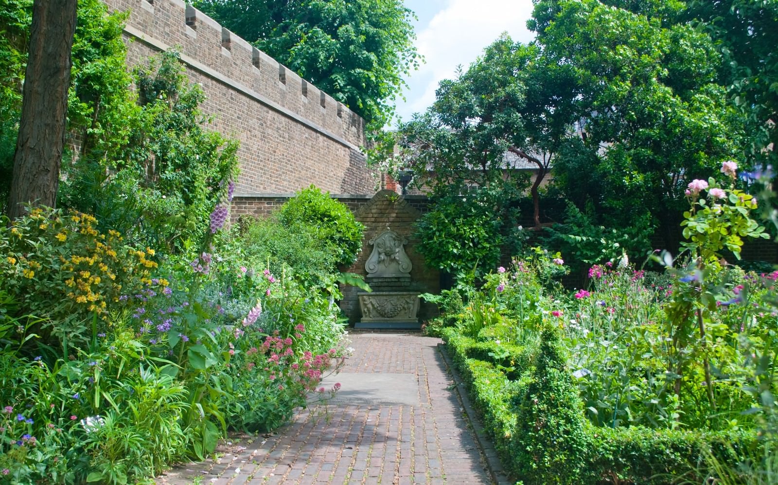 「ロンドンの綺麗な庭園」の写真