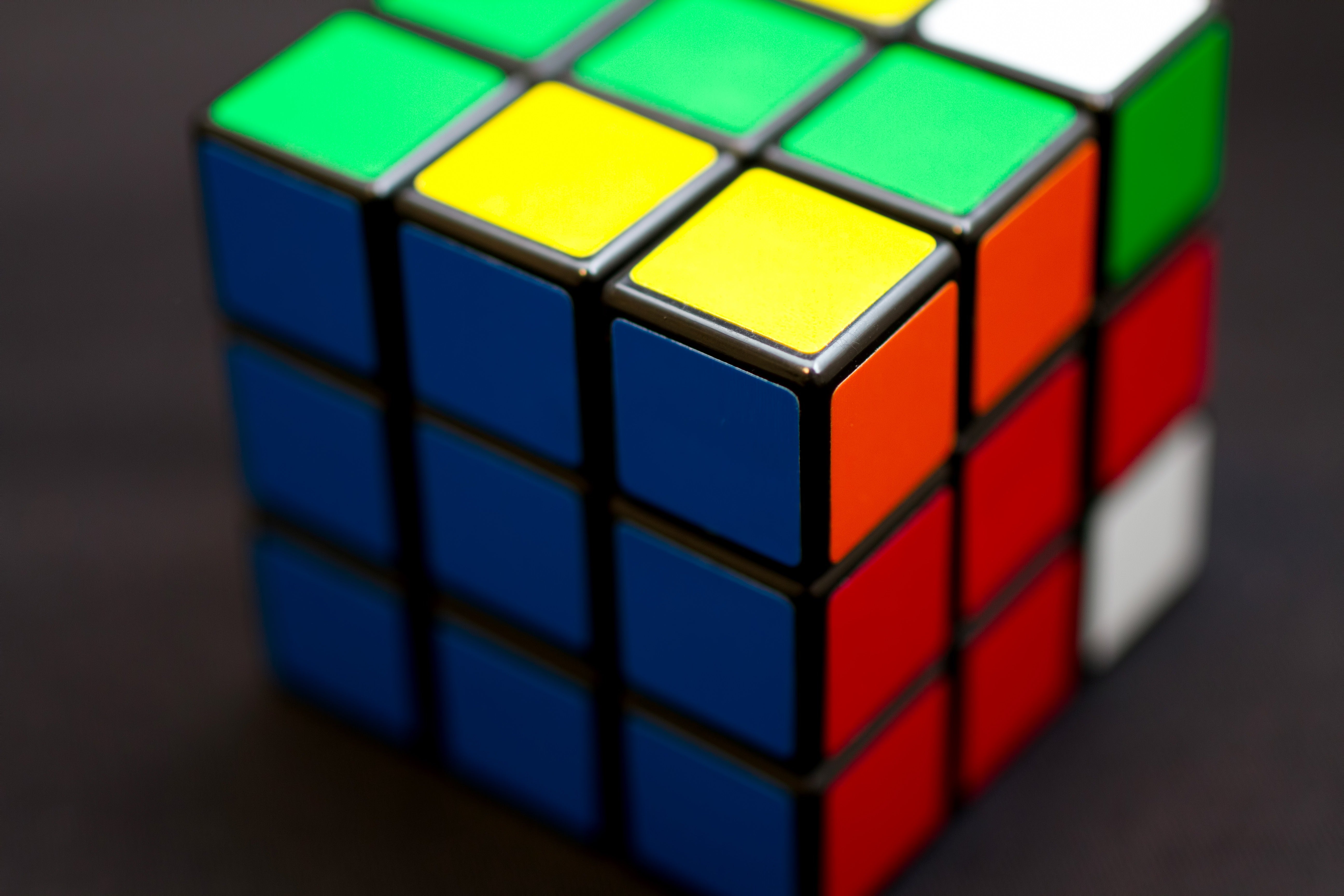 ルービックキューブの無料の写真素材 - ID.1744｜フリー素材 ぱくたそ