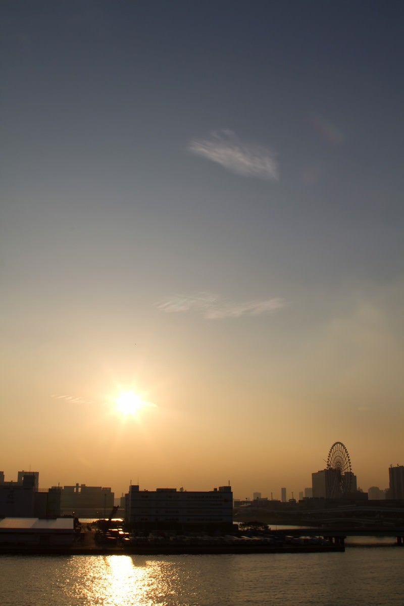 「東京ビッグサイトからの夕焼け」の写真