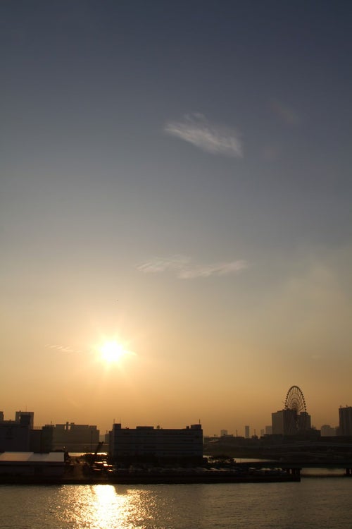東京ビッグサイトからの夕焼けの写真