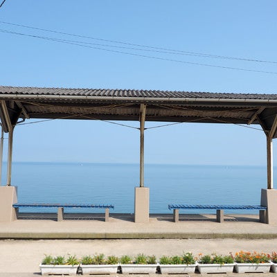 海の見える駅（下灘駅）の写真