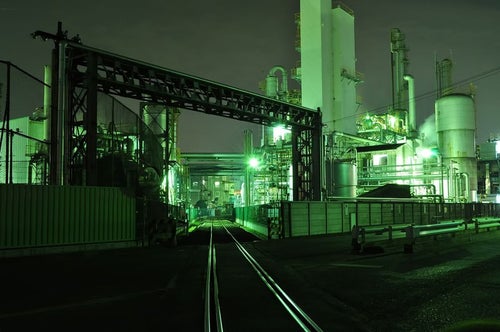 川崎工業地帯の夜景の写真