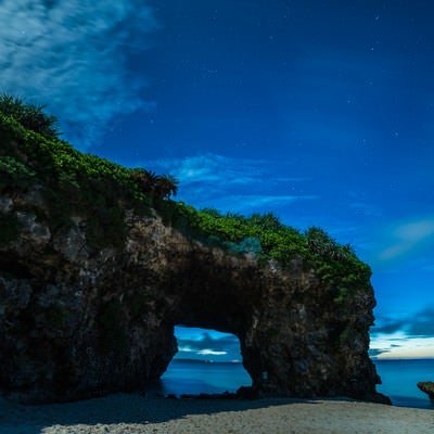 深夜の砂山ビーチ（宮古島）の写真