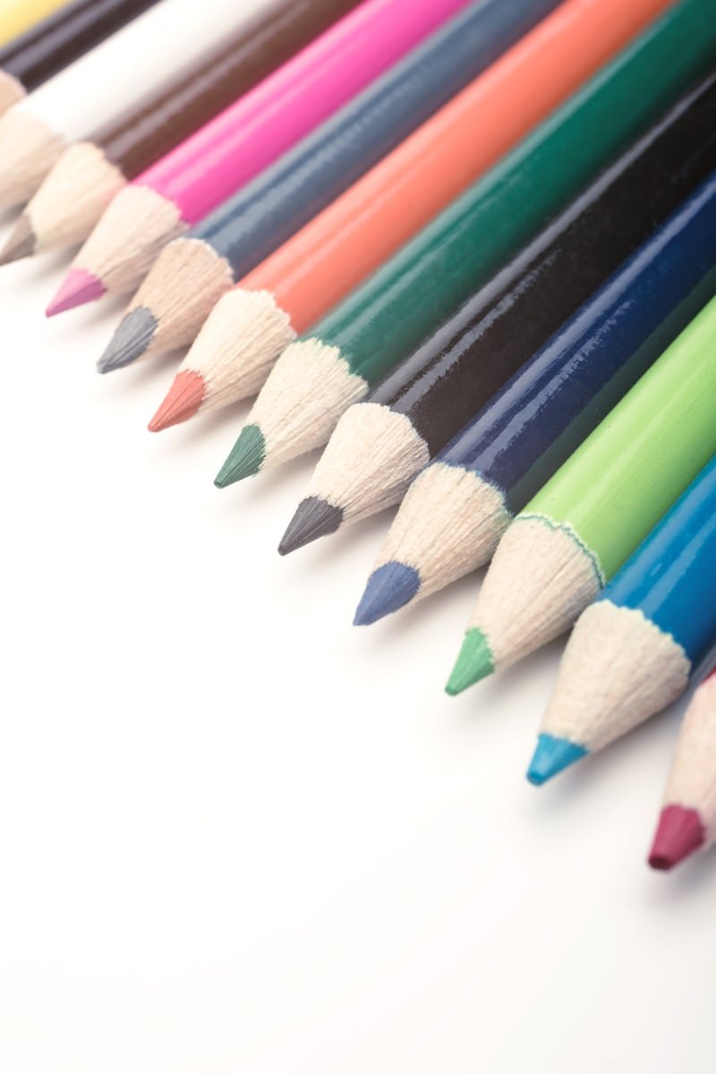 「12色の色鉛筆」の写真
