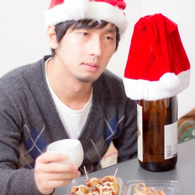 酒瓶と晩酌のクリスマスの写真