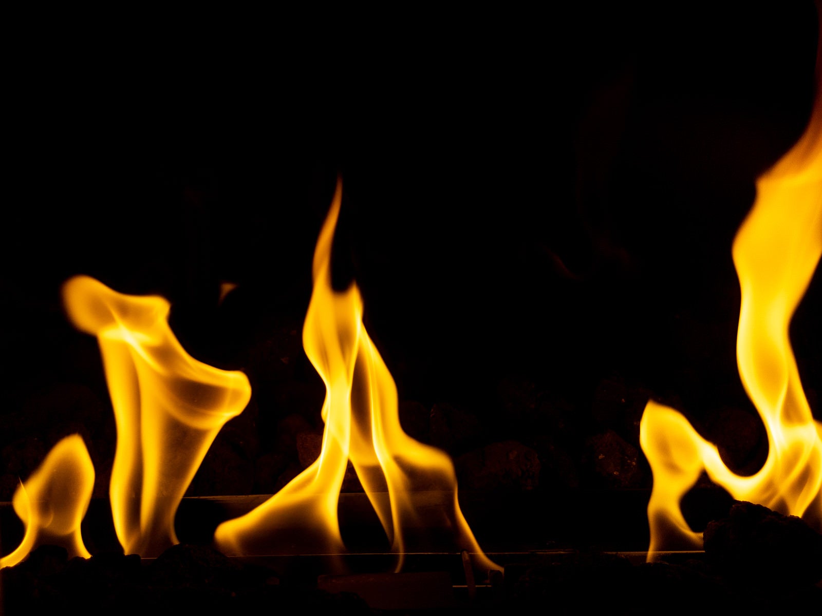 「ストーブの炎」の写真